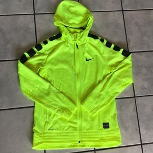 SOLD Nike Therma-Fit Sweatshirt